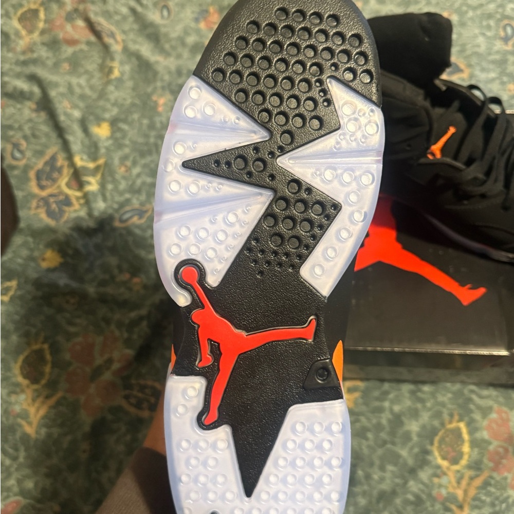 Jordan 6 Infared - Picture 2 of 8